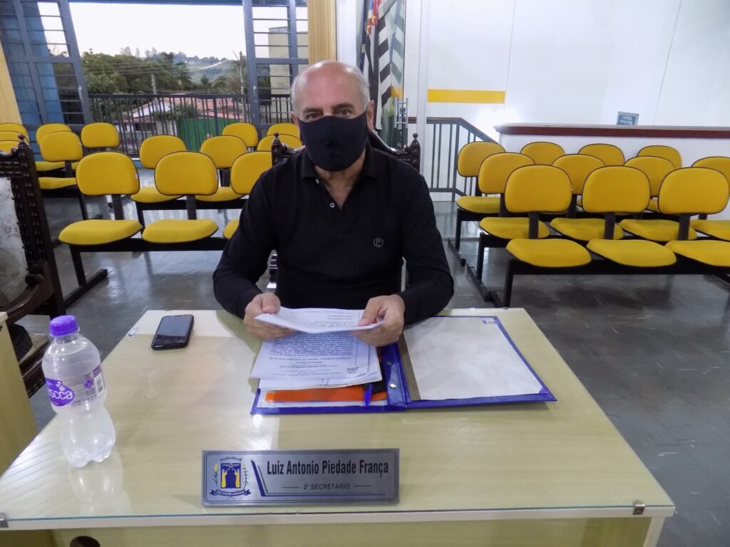 Vereador faz nota de falecimento à munícipe de São Miguel Arcanjo