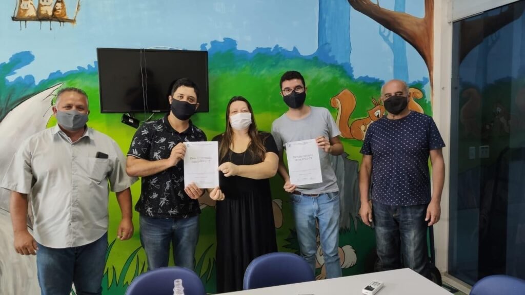 Vereadores acompanham plano de imunização contra Covid-19