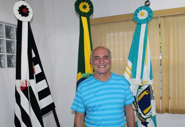 Vereador sugere à Prefeitura criação do Cargo de Condutor de Ambulância