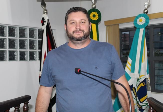 Vereador apresenta Requerimento de profundo pesar pelo falecimento de Eloá Rodrigues Delfino