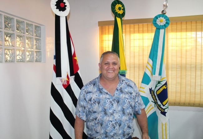 Vereador solicita à Prefeitura possibilidade de arcar com transportes de estudantes em cursos fora do município