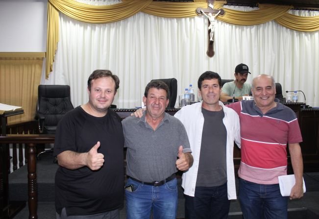 Vereadores fazem Moção em homenagem à Márcia Brisola pelo Projeto Guri