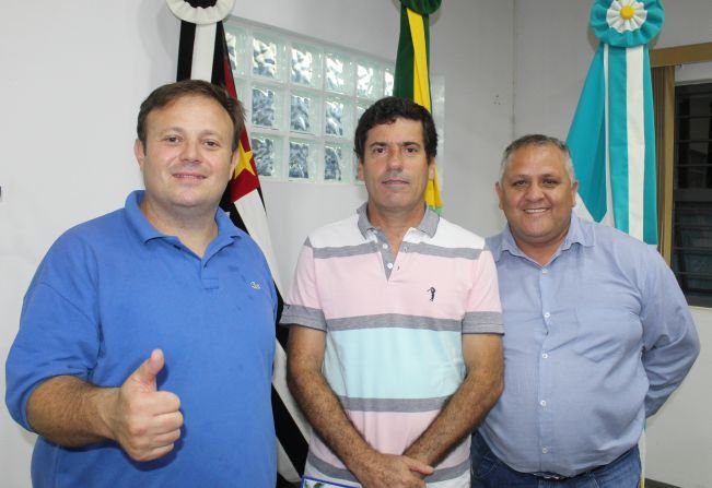 Criação de rua no assentamento indígena, Abaitinga como Distrito e mais rondas policiais nos bairros rurais