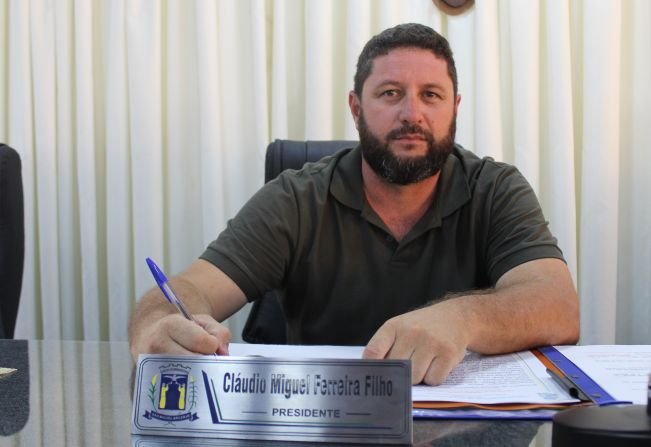 Presidente da Câmara externa Pesar pelo falecimento de Aparecida Conceição Venâncio